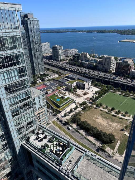 Sky Living Awesome And View Toronto