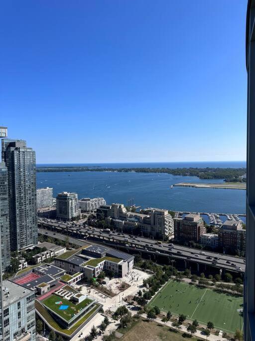 Sky Living Awesome And View Apartment *